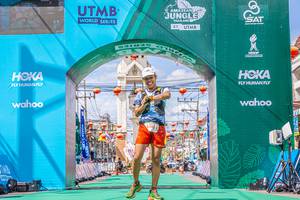 BIB: 3015
                            <button type="button" onclick="openModal(21767590)" class="btn btn-primary btn-sm float-right btn-popup" data-toggle="modal" data-target=".modal-high-quality">
                        <i class="fas fa-shopping-cart"></i> Add to Cart
                    </button>
                                            <button type="button" onclick="isThisMe(21767590, true)" class="btn btn-success btn-sm float-right btn-popup btn-isme hidden" data-toggle="tooltip" data-placement="bottom" title="นี่คือรูปของคุณใช่ไหม คลิกที่นี่เพื่อเอาเข้าอัลบั้ม">
                        <i class="fas fa-plus"></i> Add to album
                    </button>
                    <button type="button" onclick="isThisMe(21767590, false)" class="btn btn-warning btn-sm float-right btn-popup btn-isnotme hidden">
                        <i class="fas fa-ban"></i> Remove from album
                    </button>